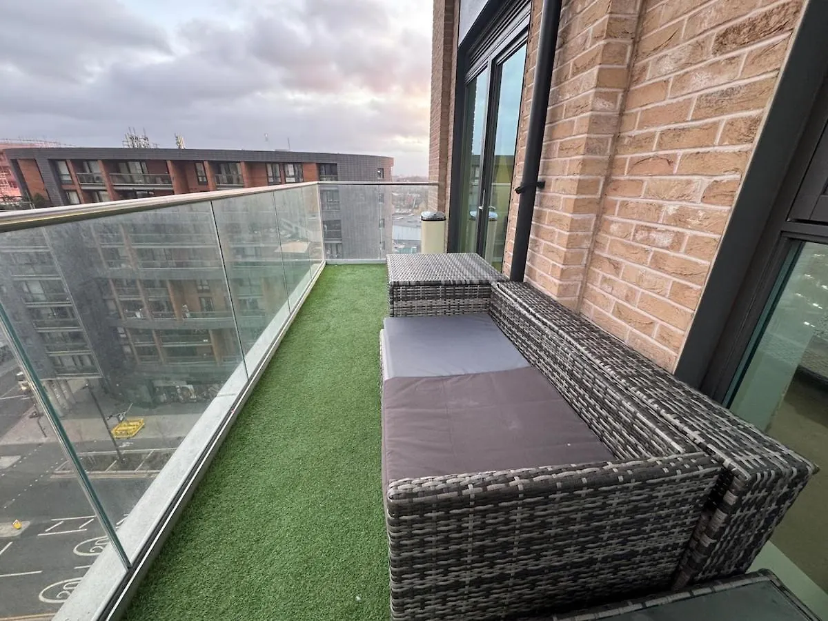 Apartman Luxury Effra Gardens, Canning Town 6 3Bdr 2Bth London