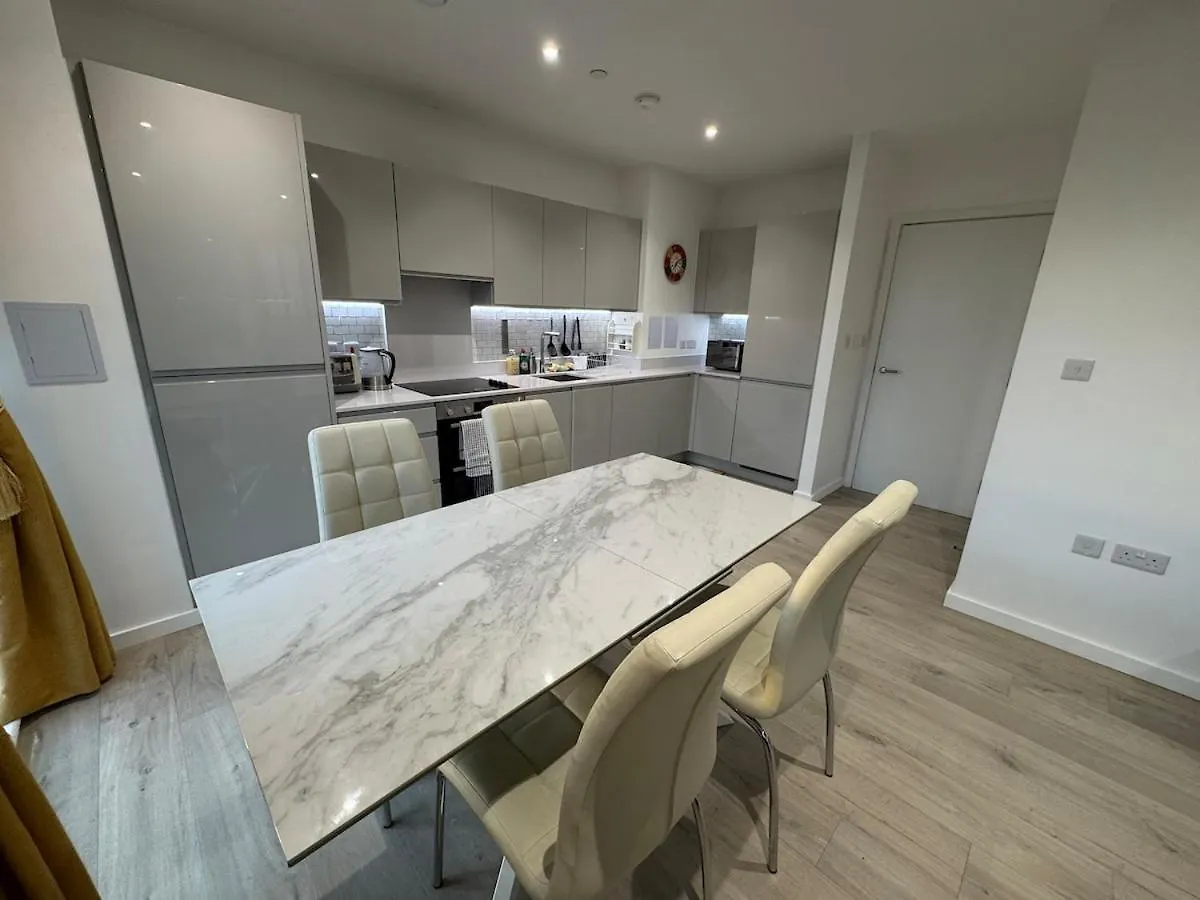 Luxury Effra Gardens, Canning Town 6 3Bdr 2Bth London Egyesült Királyság
